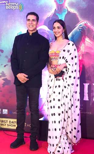 The First Post-Pandemic Red Carpet: Akshay Kumar & Kiara Advani At Laxmii Premiere